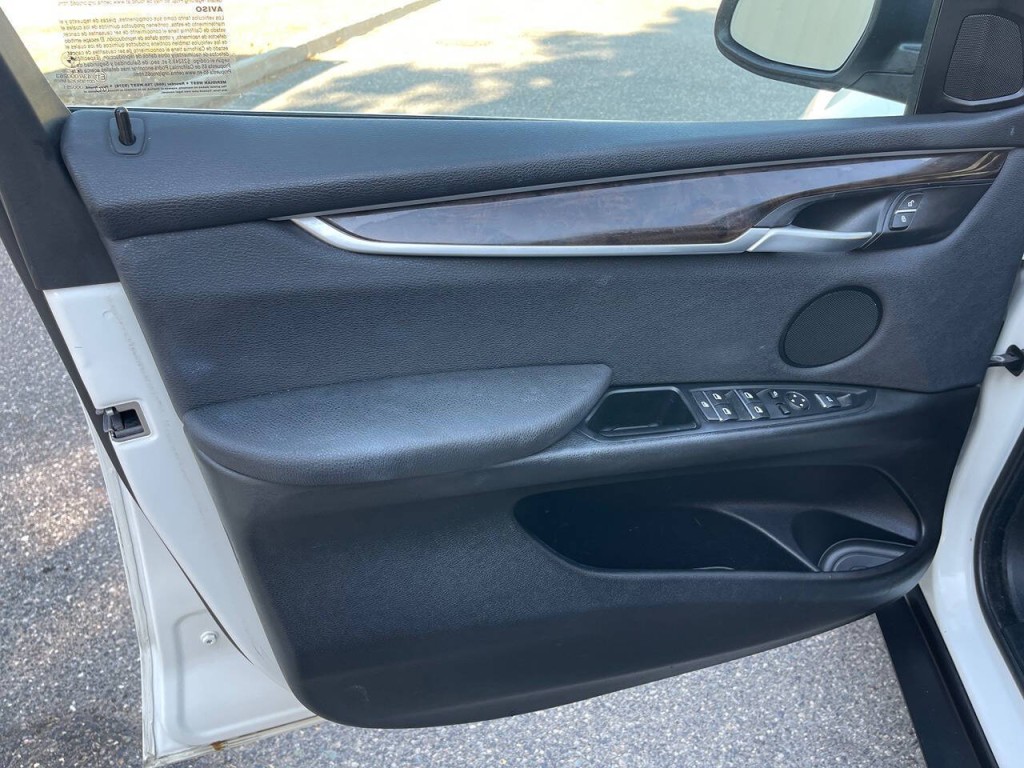 2016 BMW X5 Image 33