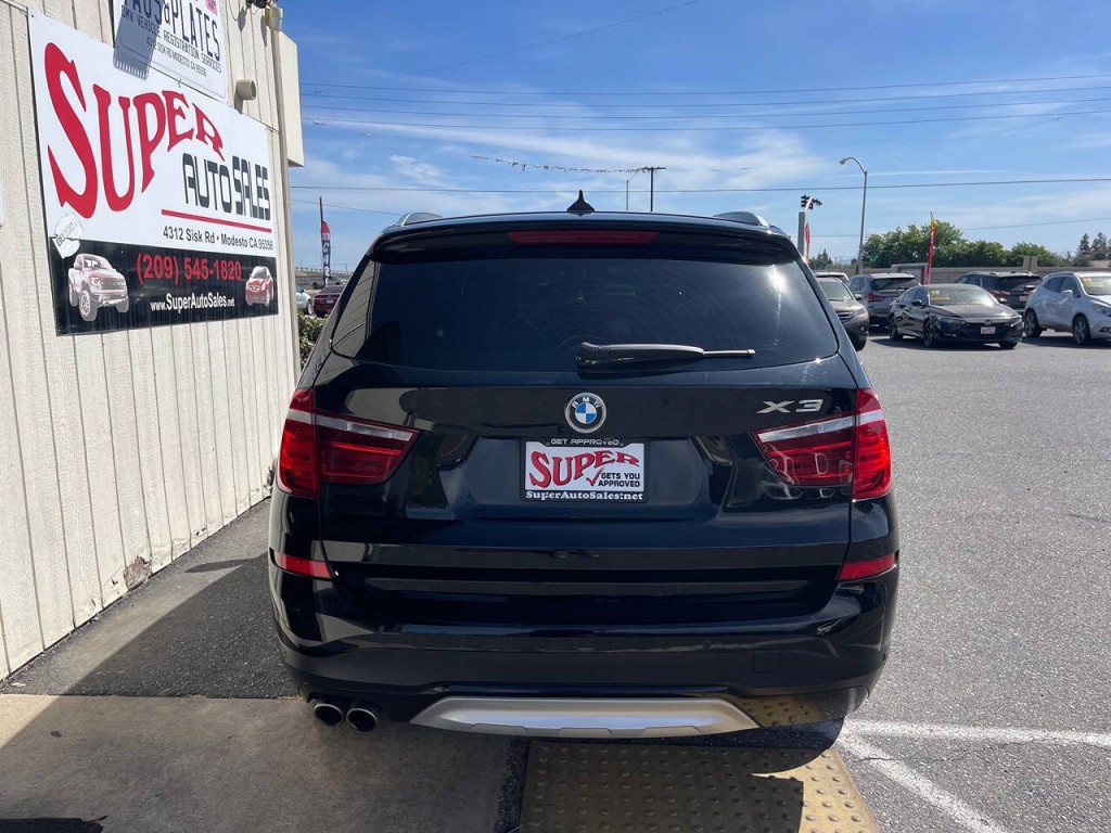 2017 BMW X3 Image 5