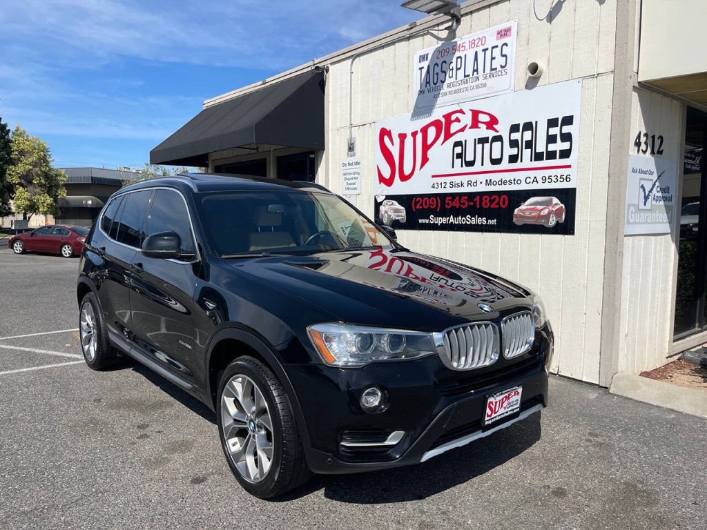 2017 BMW X3 Image 27