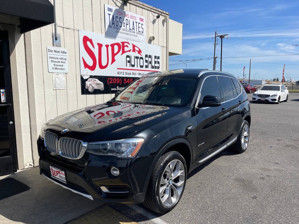 2017 BMW X3 Image 28