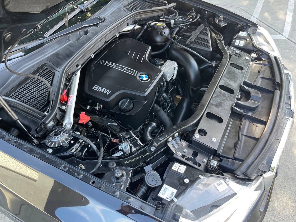2017 BMW X3 Image 40