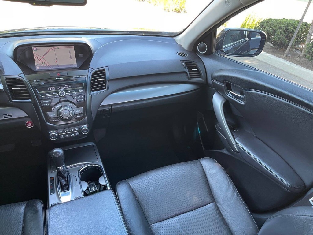 2015 Acura RDX Image 16