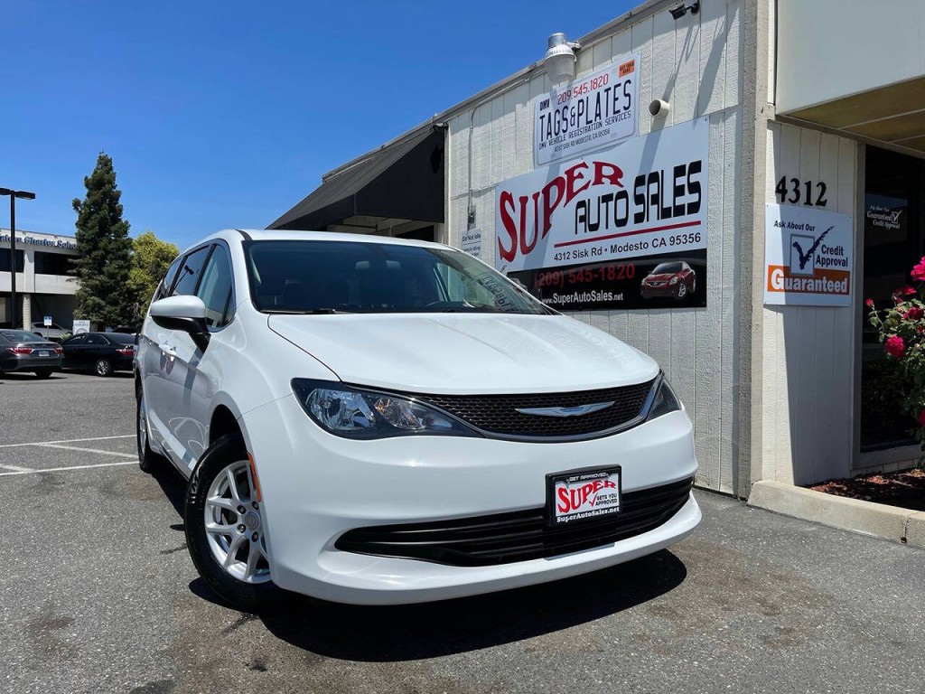 2018 Chrysler Pacifica Image 6
