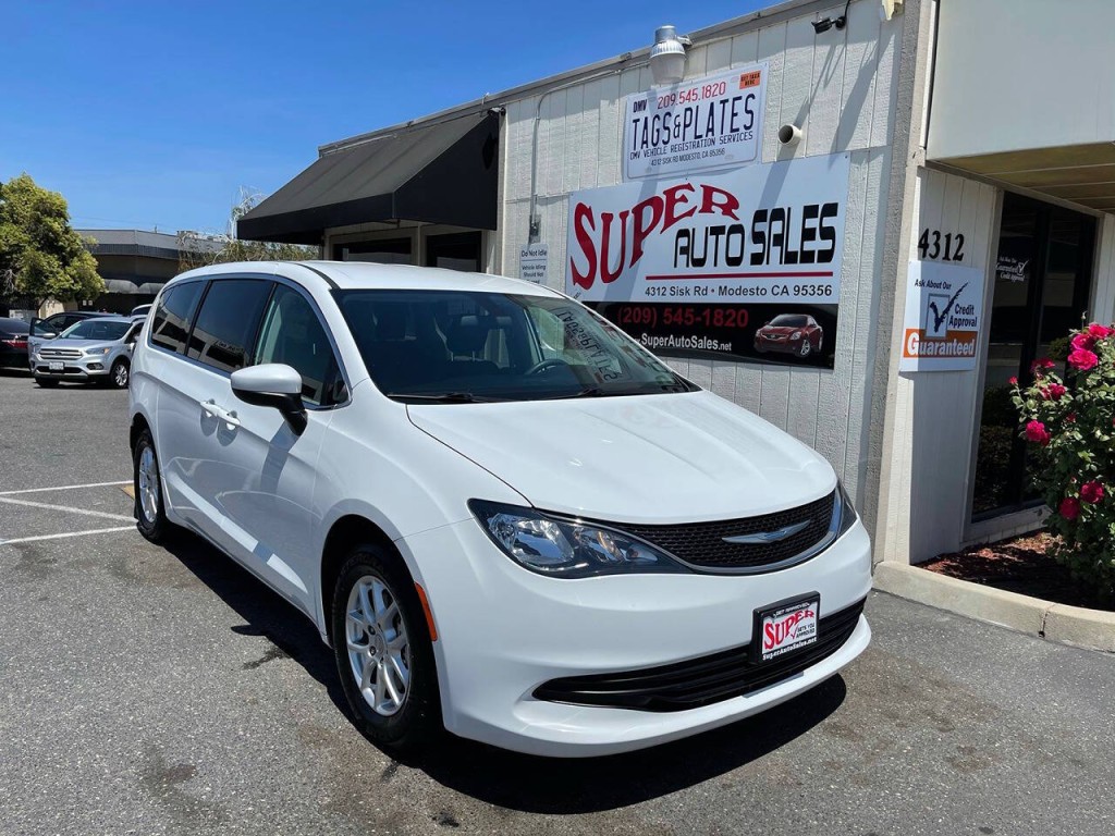 2018 Chrysler Pacifica Image 25