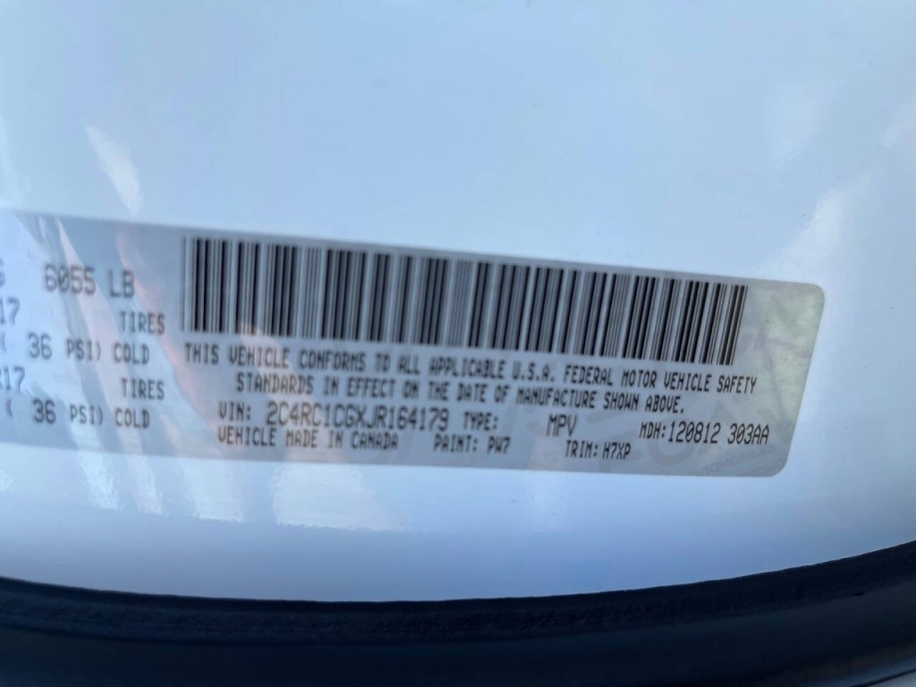 2018 Chrysler Pacifica Image 39