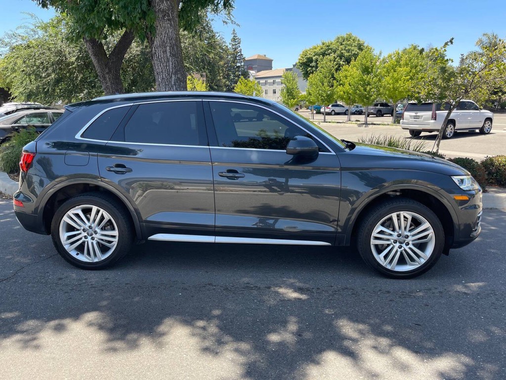 2018 Audi Q5 Image 56