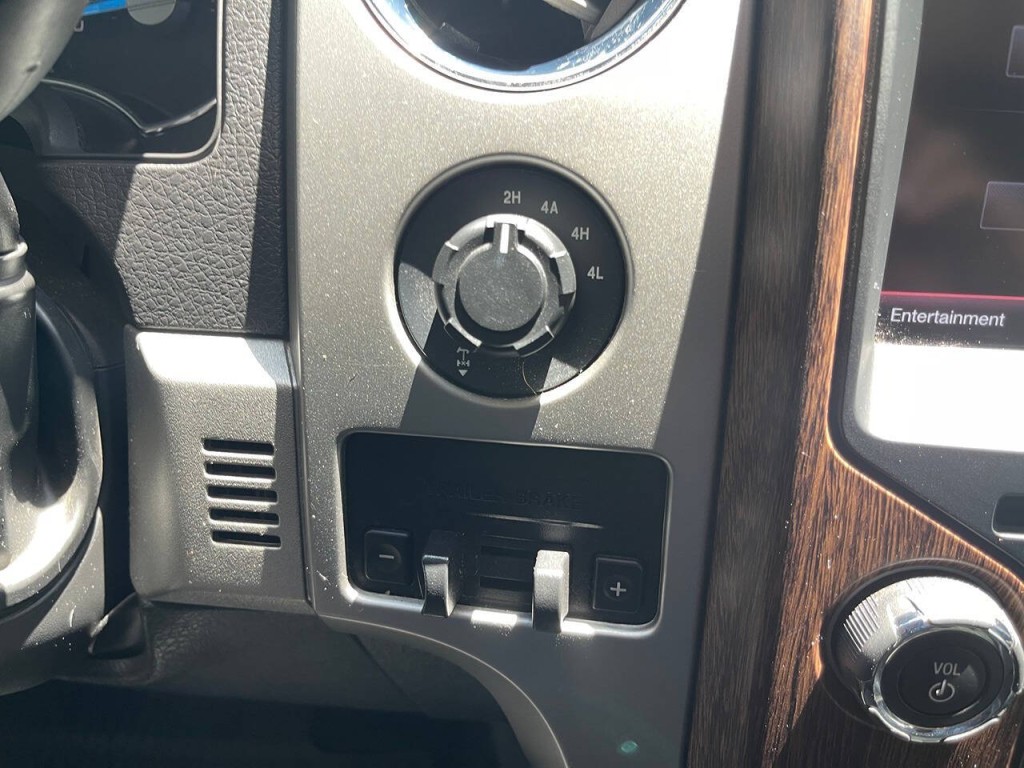 2013 Ford F-150 Image 25