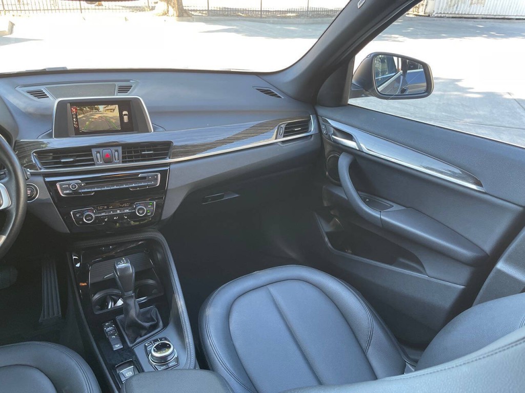2016 BMW X1 Image 17