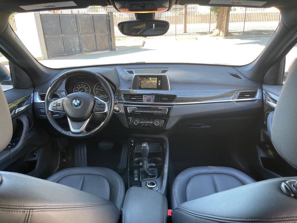2016 BMW X1 Image 18