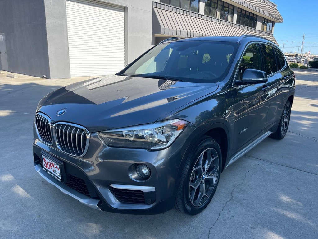 2016 BMW X1 Image 50