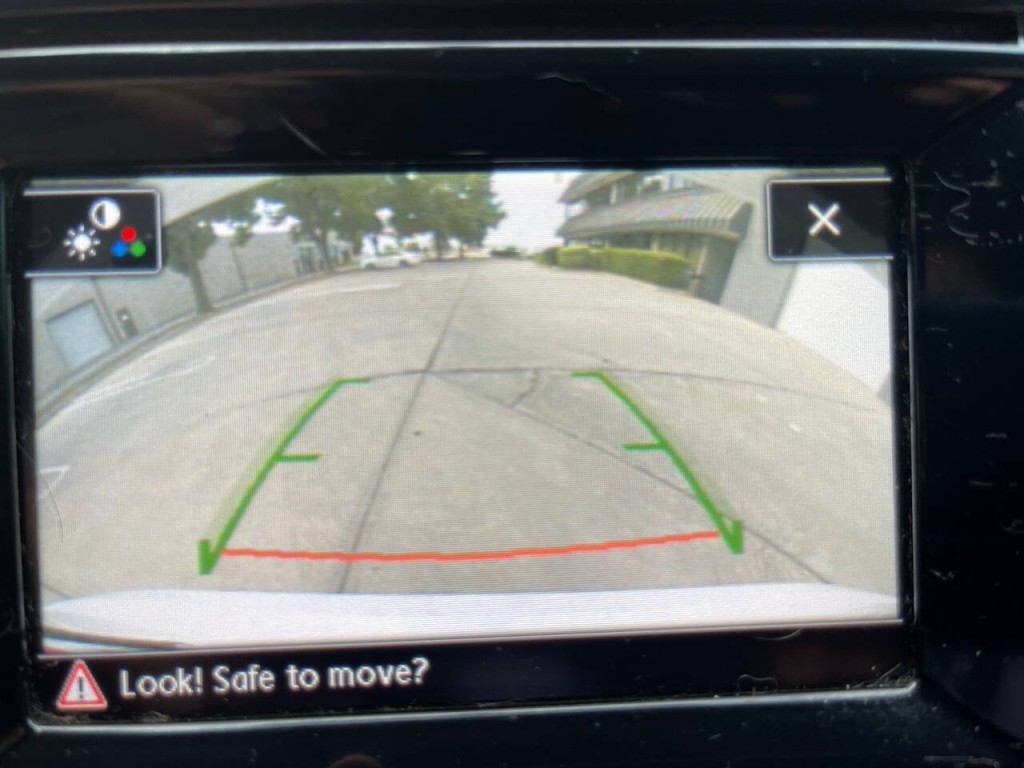2017 Volkswagen Passat Image 19