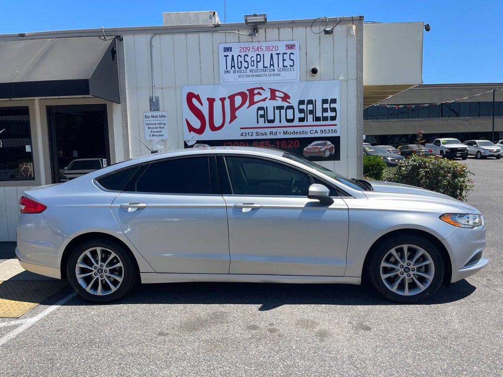2017 Ford Fusion Image 10