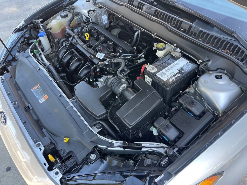 2017 Ford Fusion Image 39