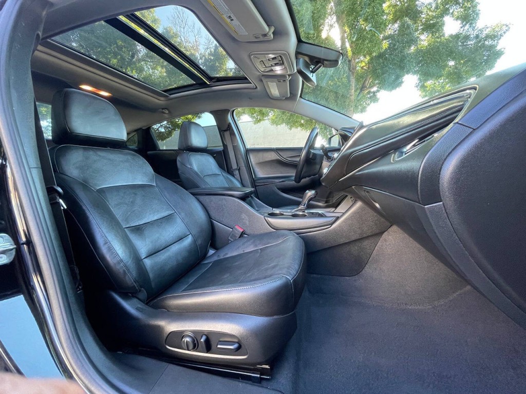 2018 Chevrolet Malibu Image 13