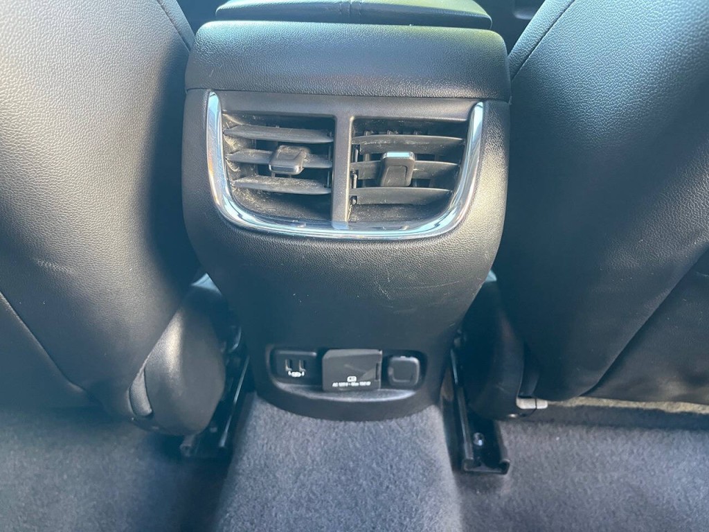 2018 Chevrolet Malibu Image 32