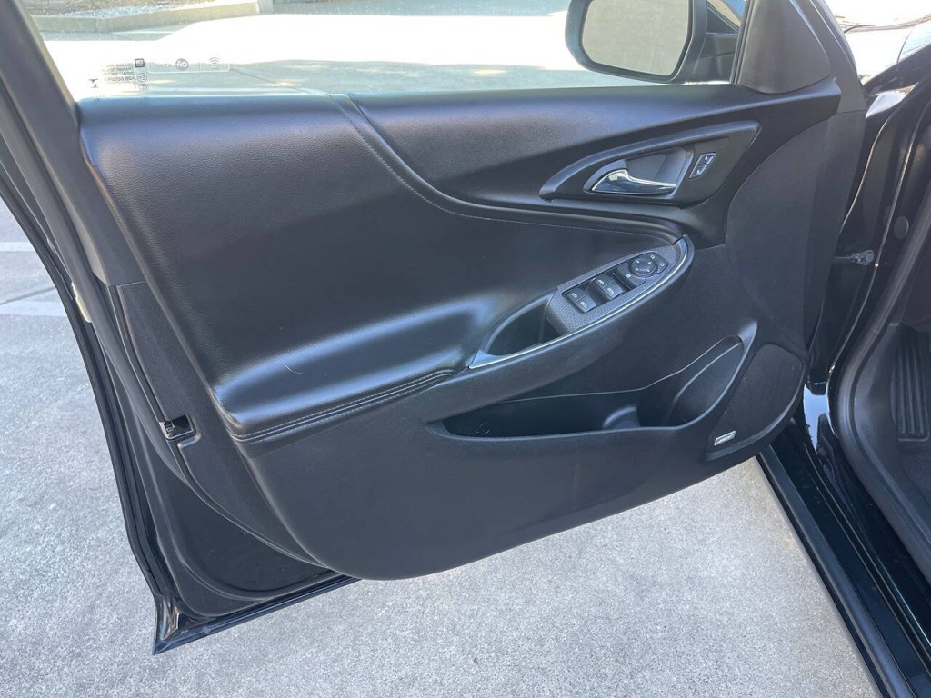 2018 Chevrolet Malibu Image 36