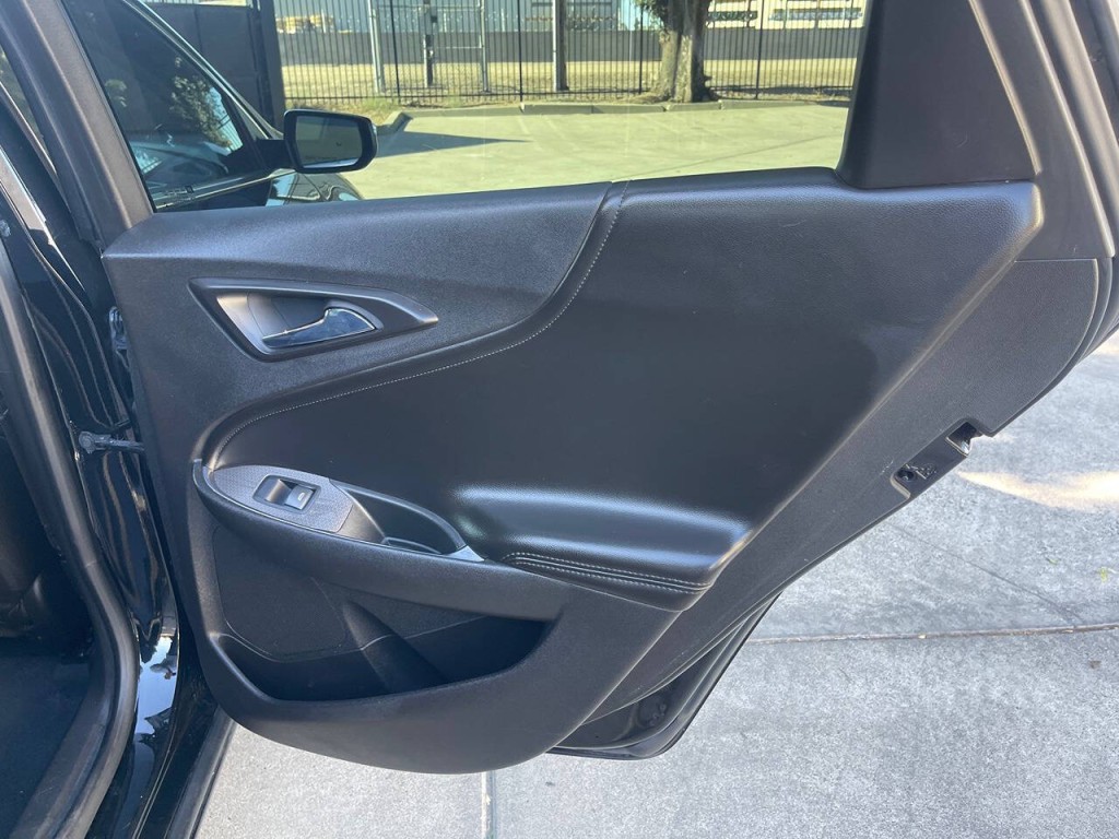 2018 Chevrolet Malibu Image 38