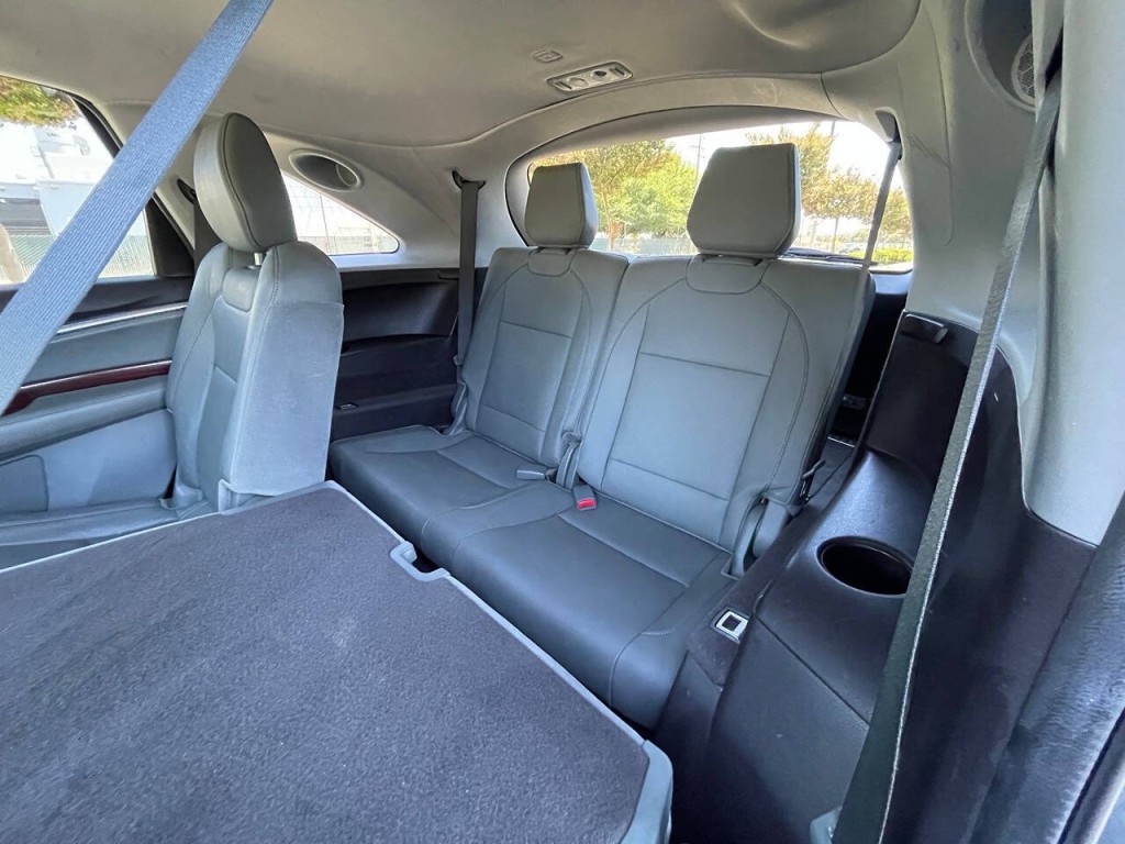 2016 Acura MDX Image 17