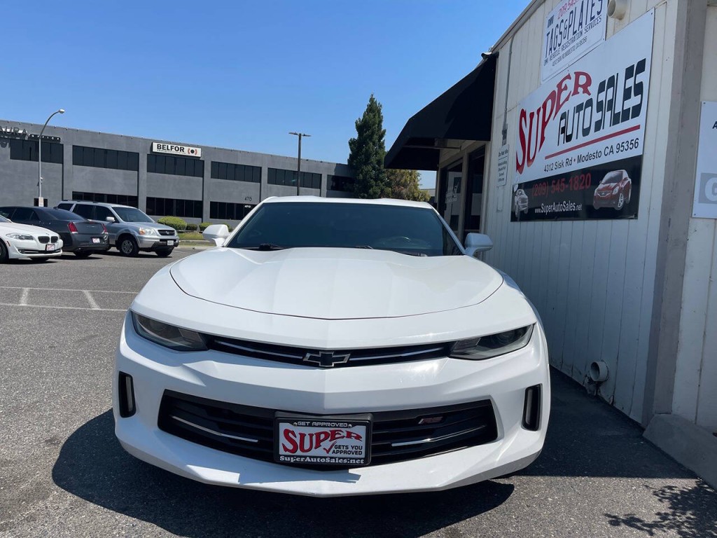 2018 Chevrolet Camaro Image 4