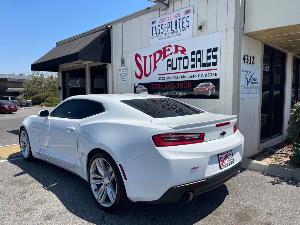 2018 Chevrolet Camaro Image 9