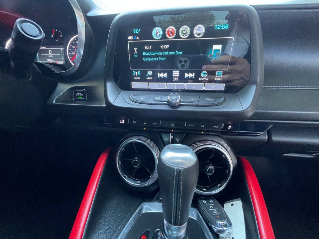 2018 Chevrolet Camaro Image 20