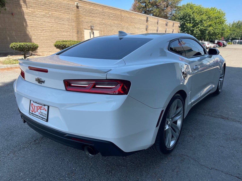 2018 Chevrolet Camaro Image 46