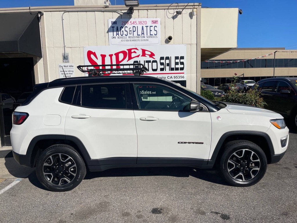 2020 Jeep Compass Image 8