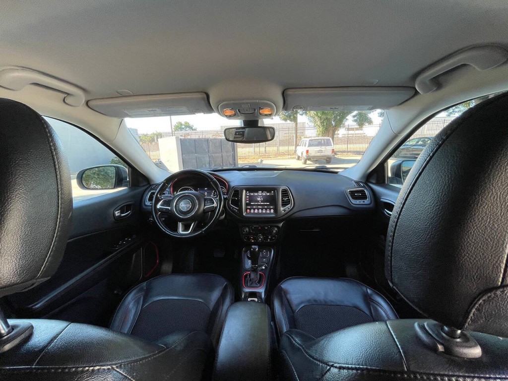 2020 Jeep Compass Image 31