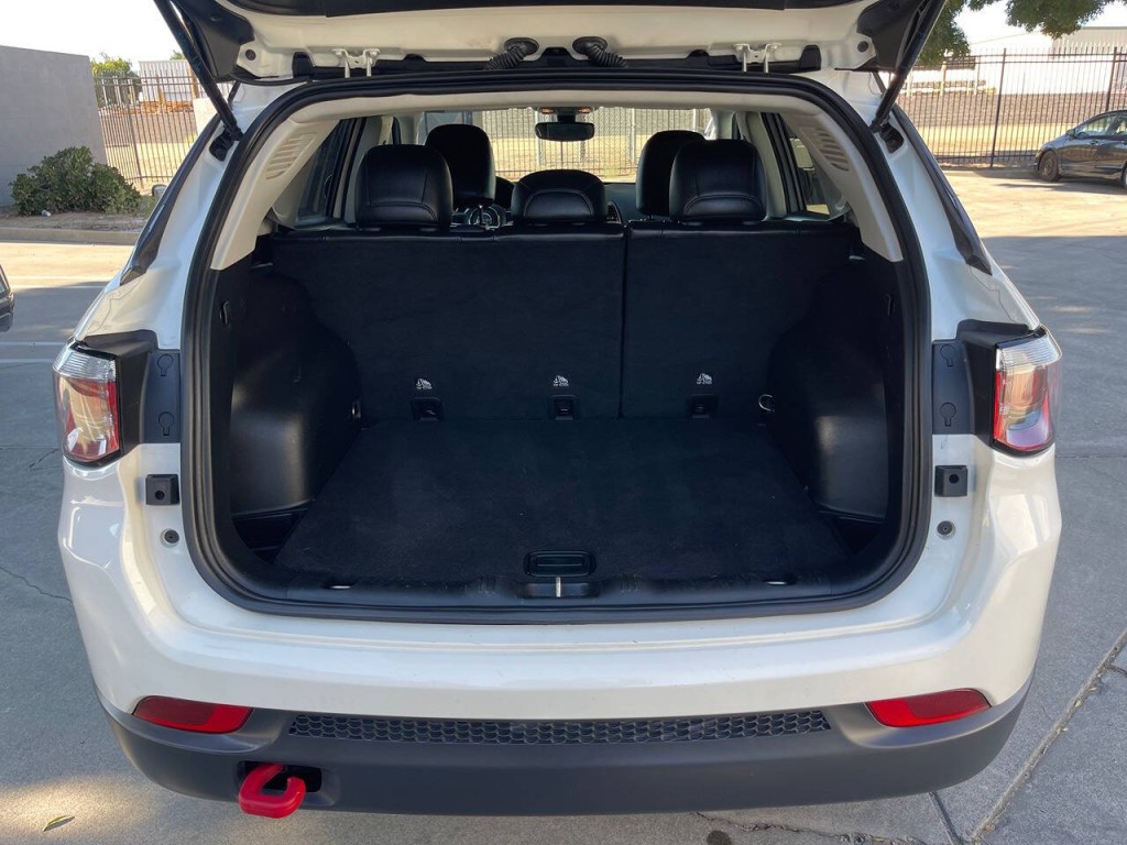 2020 Jeep Compass Image 43
