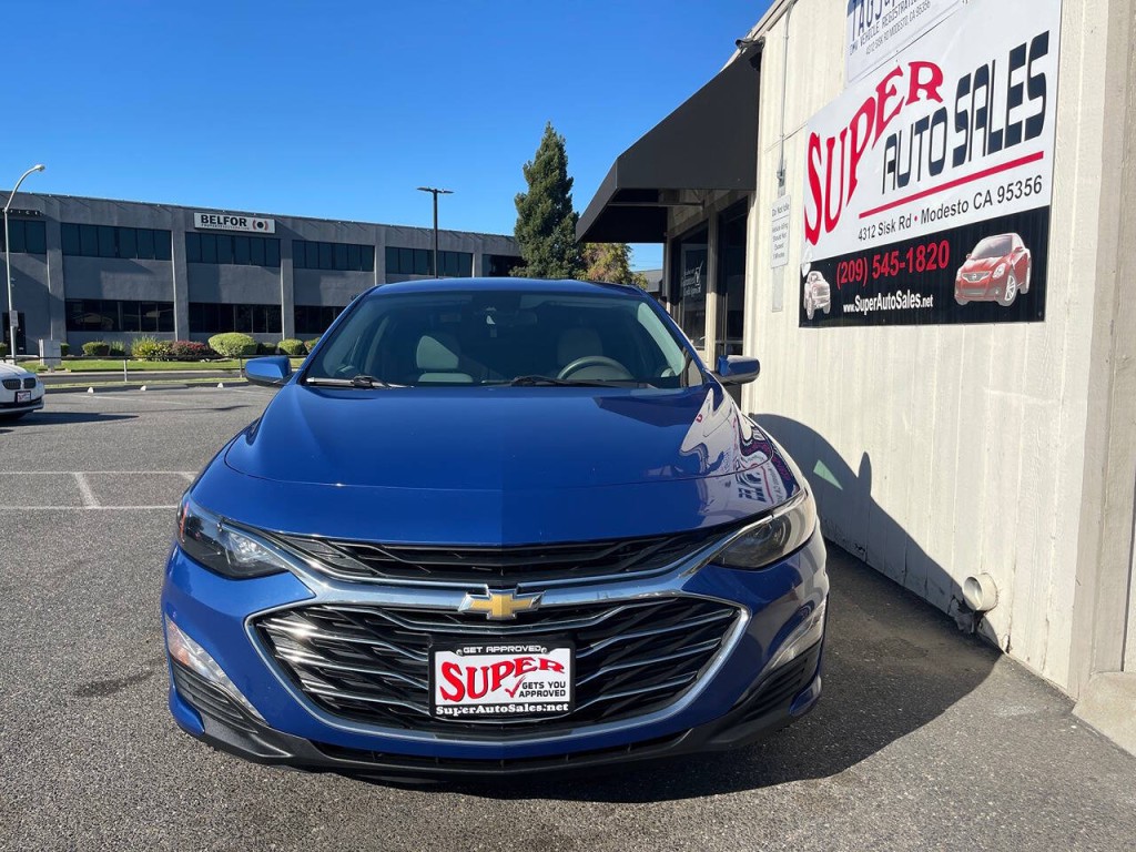 2023 Chevrolet Malibu Image 4