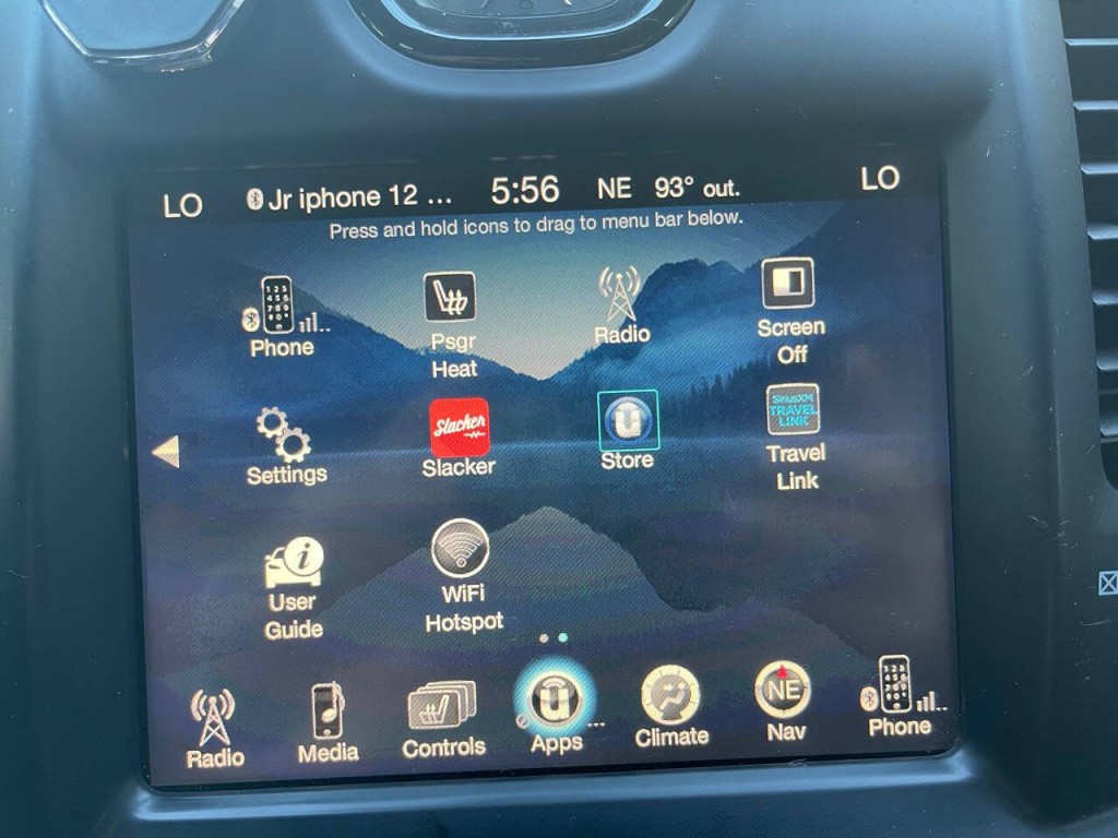 2016 Chrysler 300 Image 20
