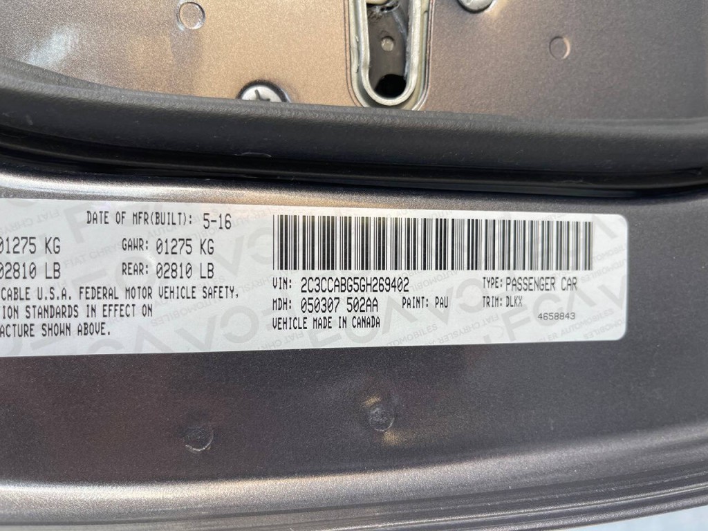 2016 Chrysler 300 Image 50