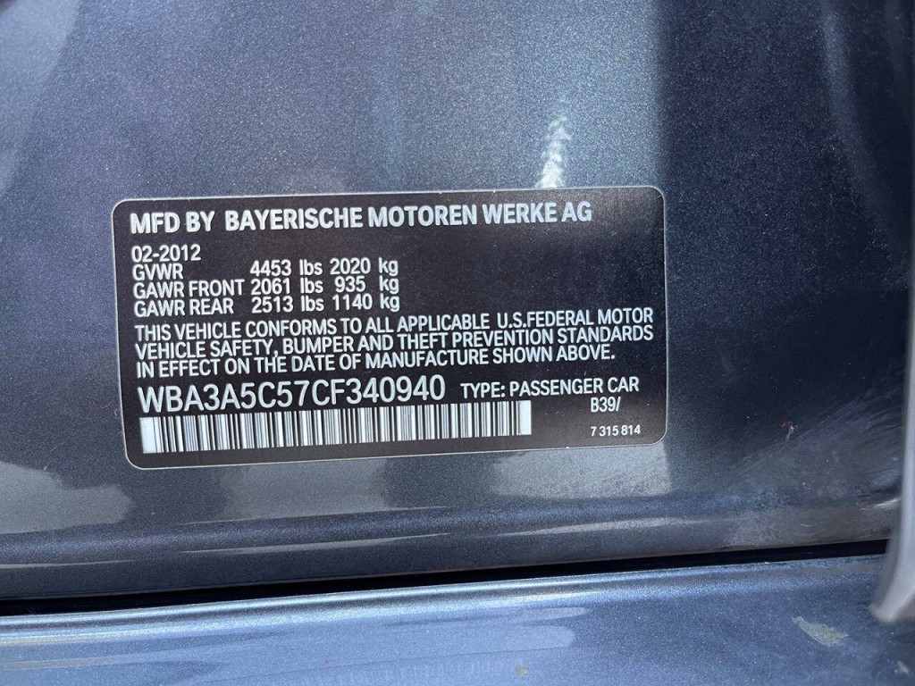 2012 BMW 3 Series Image 47