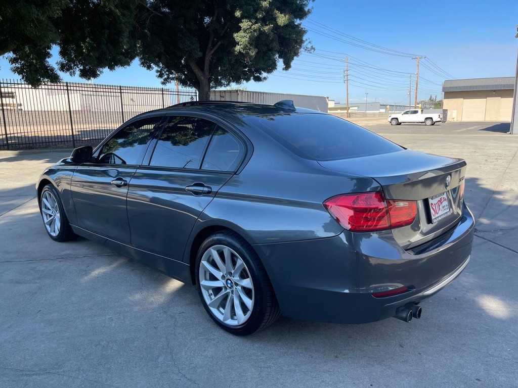 2012 BMW 3 Series Image 55