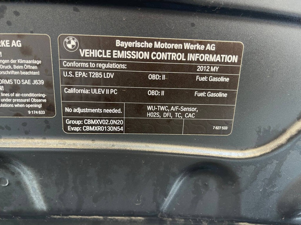 2012 BMW 3 Series Image 42