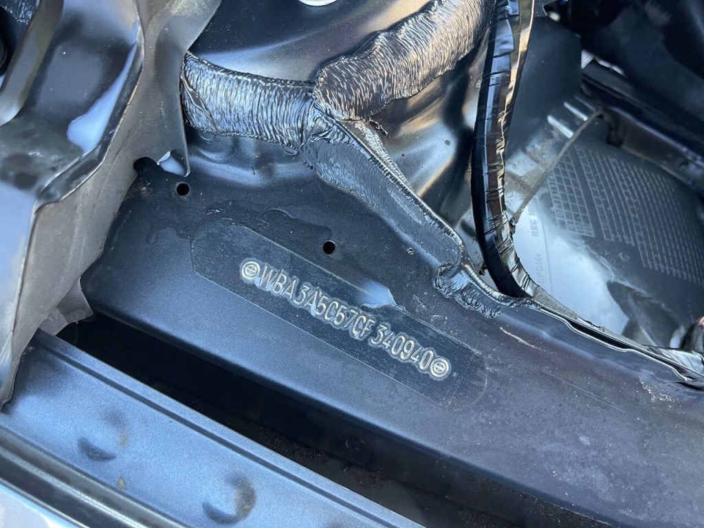 2012 BMW 3 Series Image 43