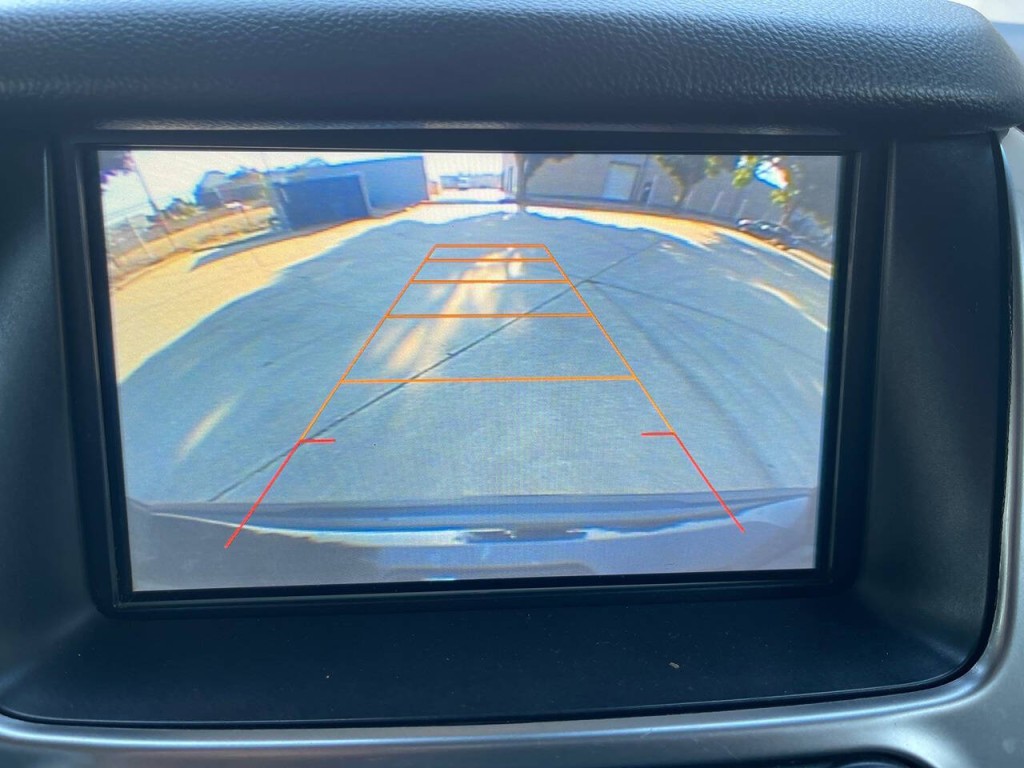 2016 Chevrolet Suburban Image 21