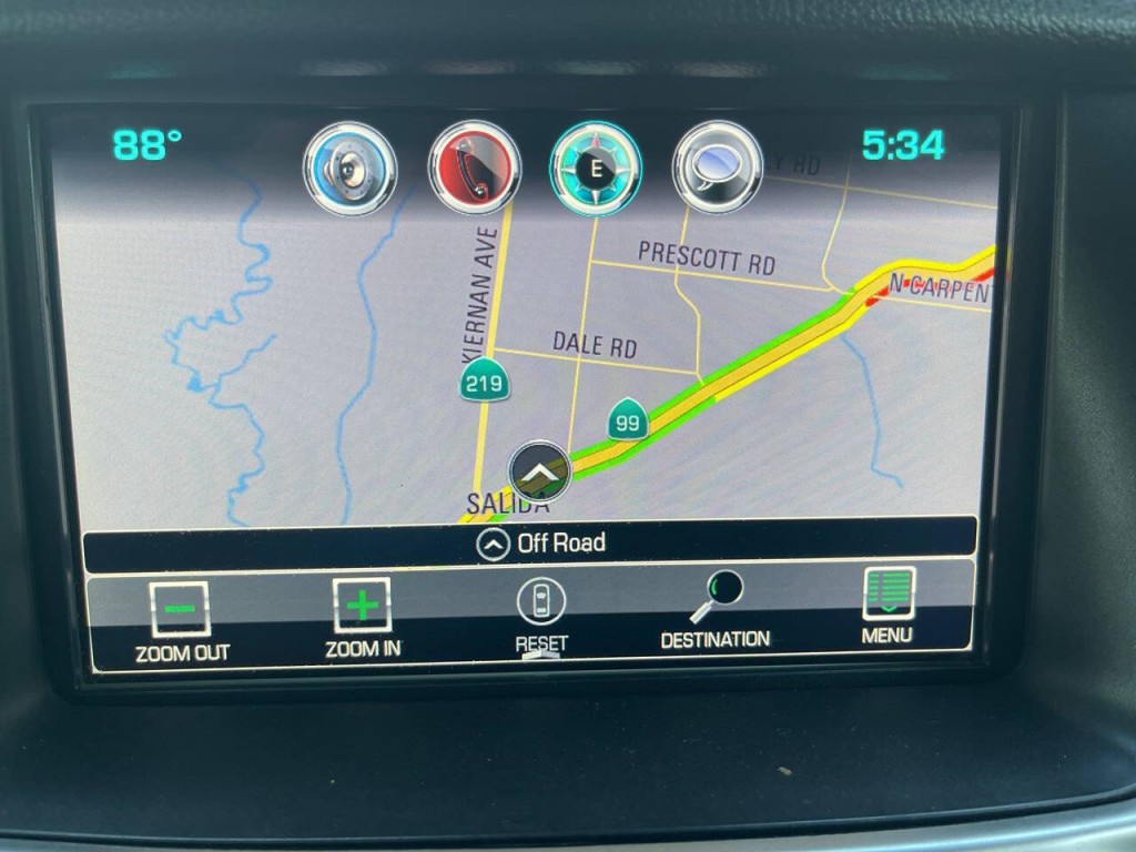 2016 Chevrolet Suburban Image 22