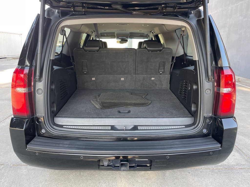 2016 Chevrolet Suburban Image 23