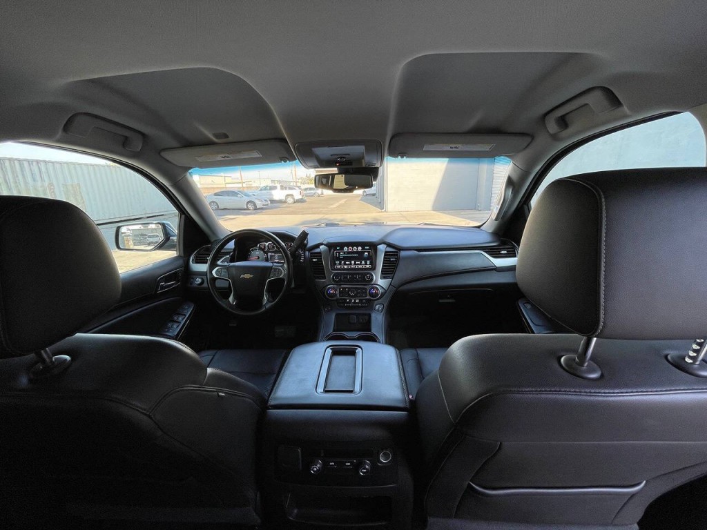 2016 Chevrolet Suburban Image 33