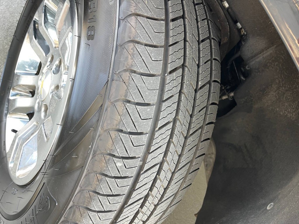 2016 Chevrolet Suburban Image 46