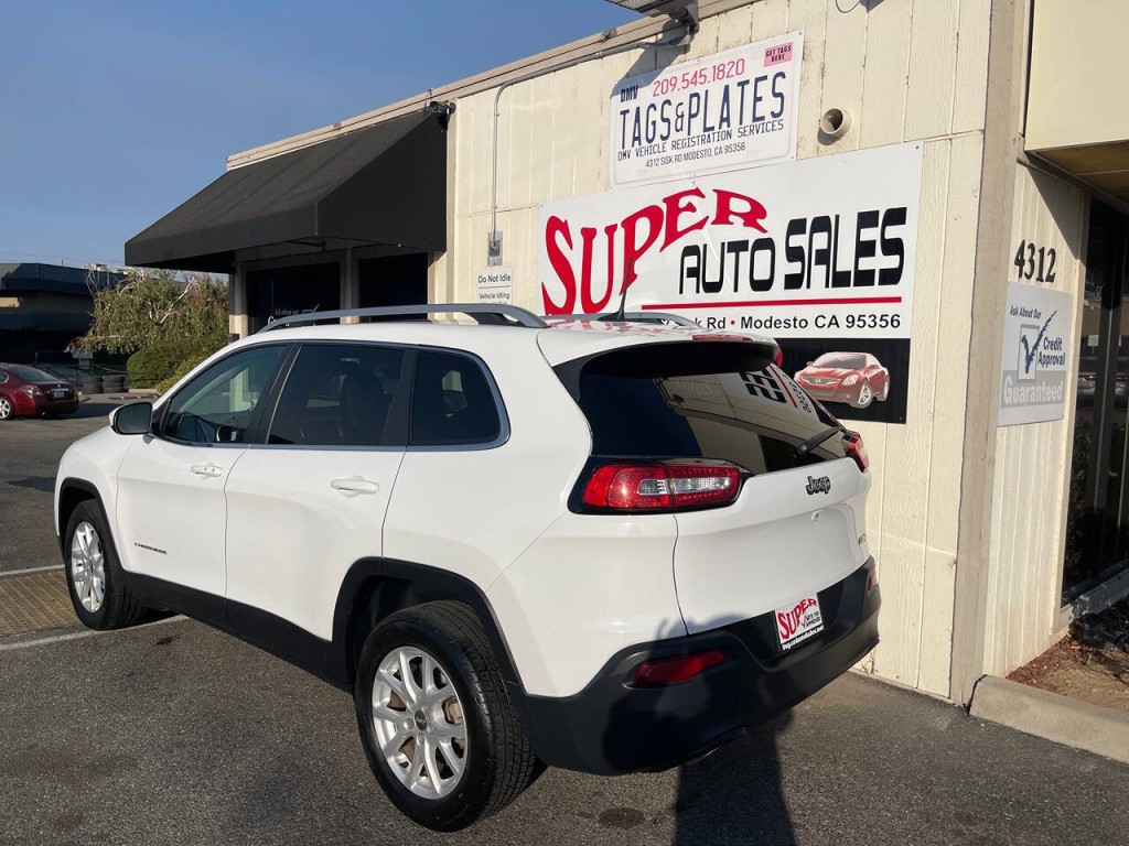 2018 Jeep Cherokee Image 10
