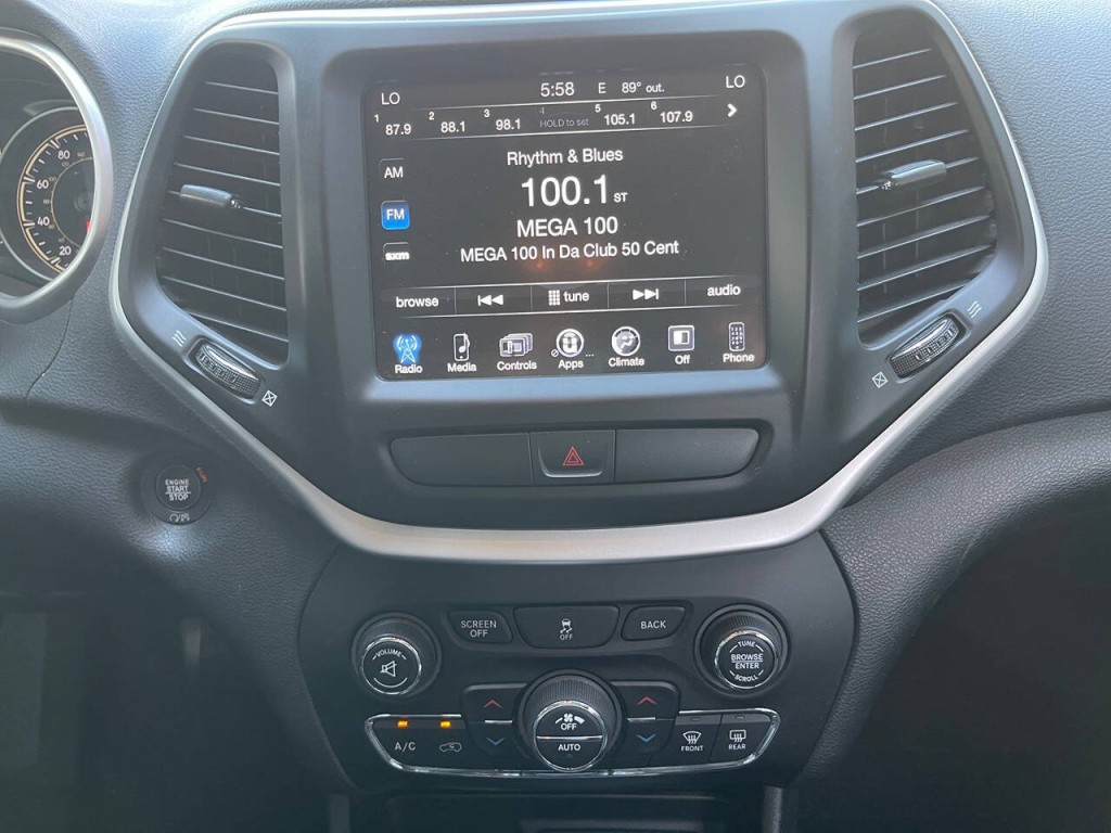 2018 Jeep Cherokee Image 19