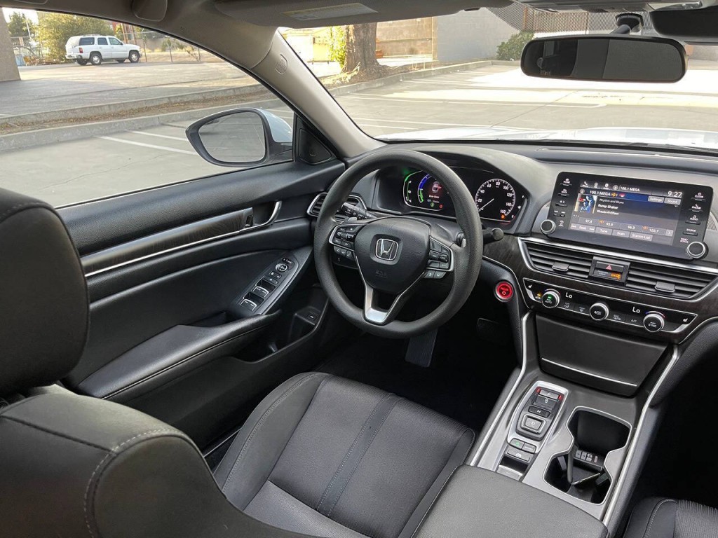 2020 Honda Accord Image 16