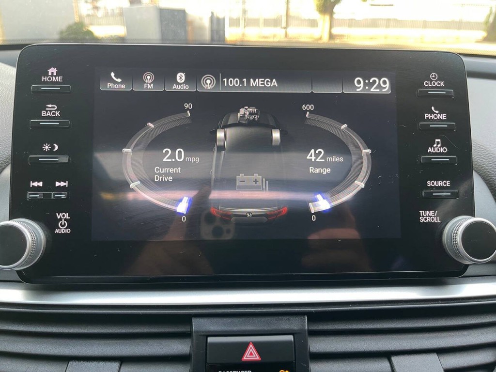 2020 Honda Accord Image 38