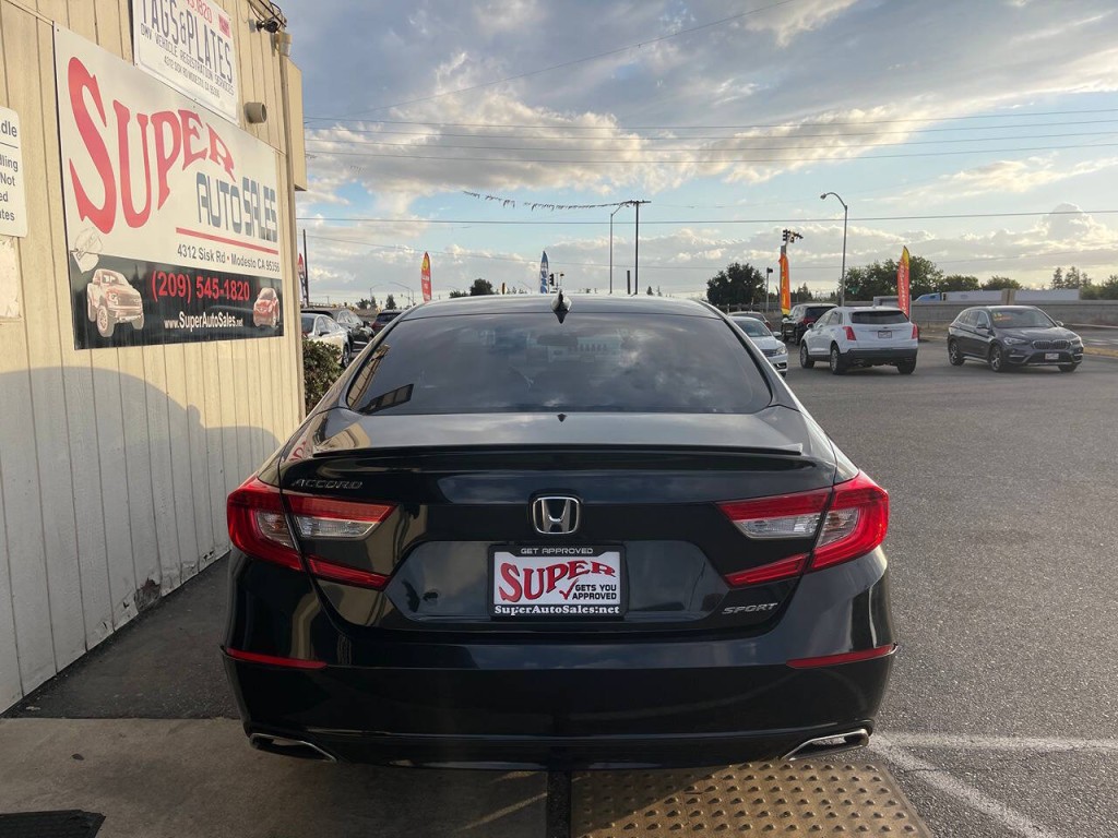 2018 Honda Accord Image 4