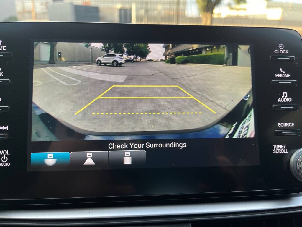 2018 Honda Accord Image 19