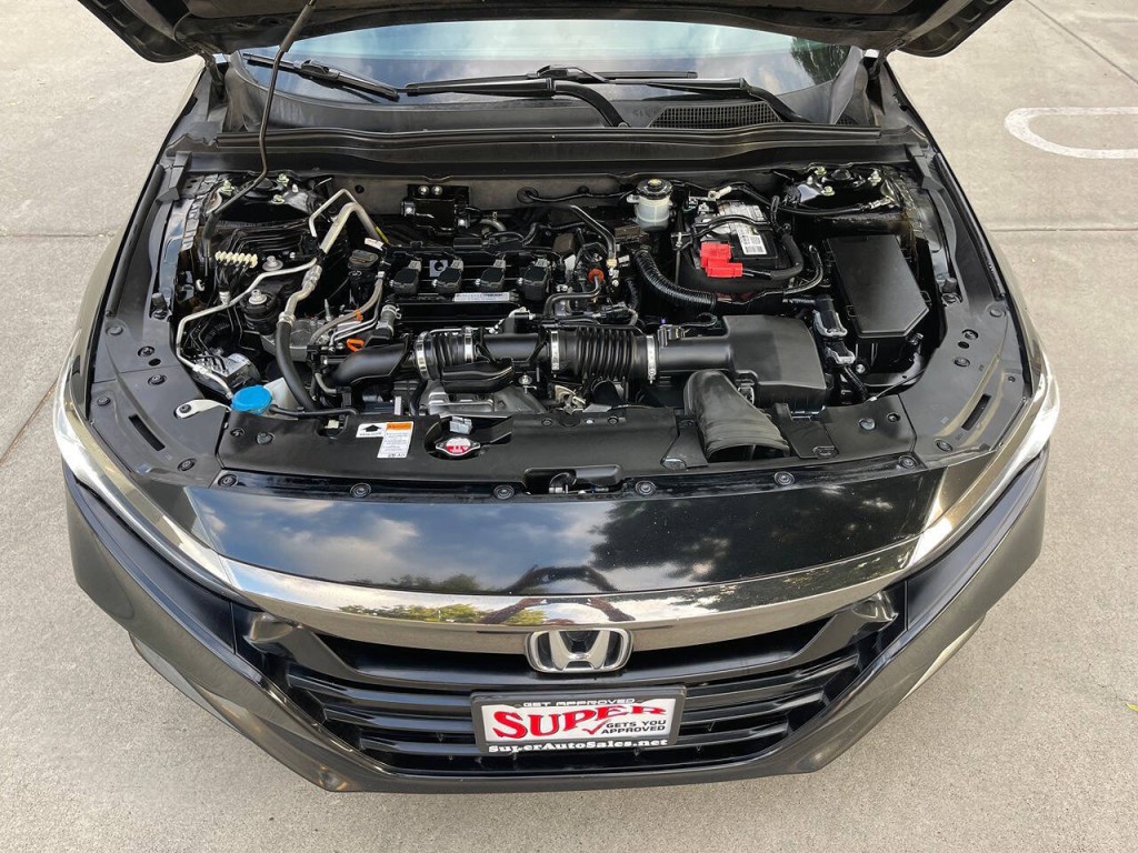 2018 Honda Accord Image 22