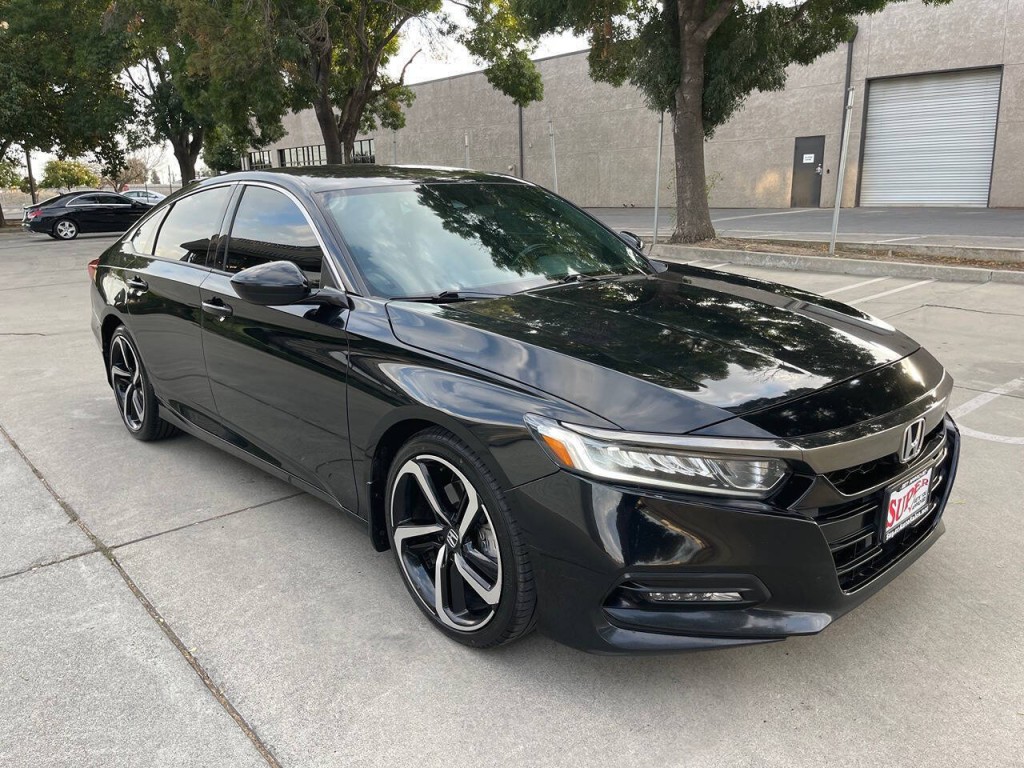 2018 Honda Accord Image 52