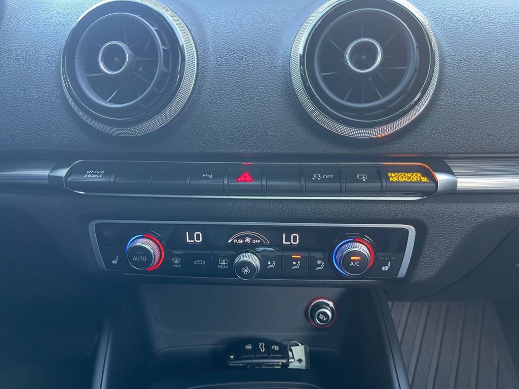2016 Audi A3 Image 34